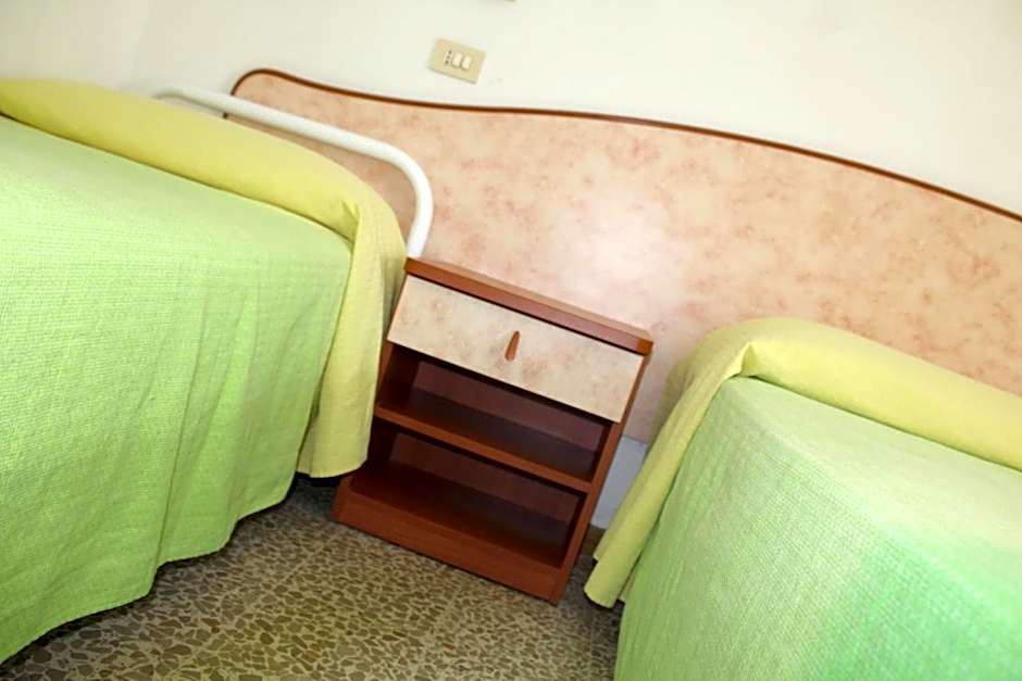 Hotel Holiday Sunshine Summer