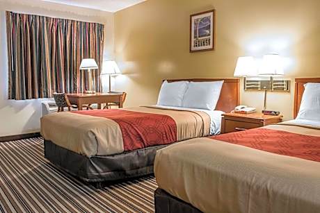 2 Double Beds Nonsmoking