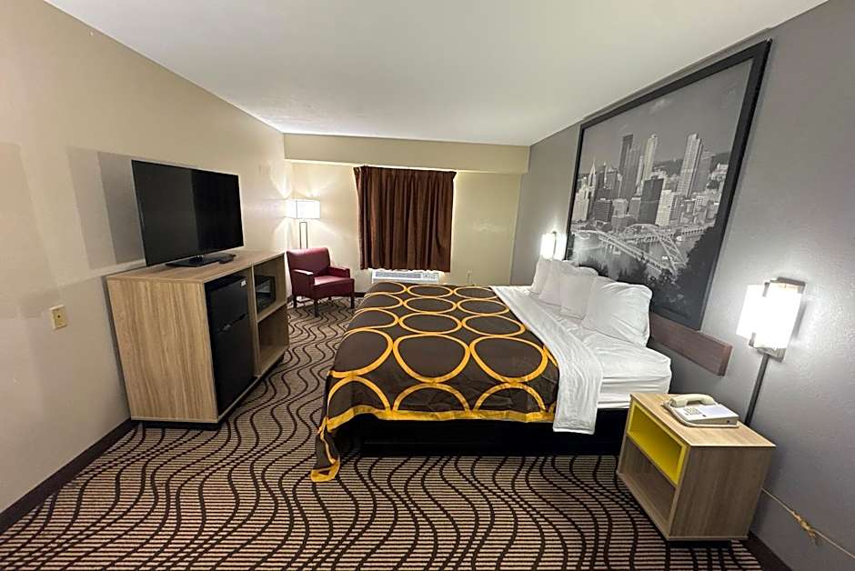 Super 8 by Wyndham Mars/Cranberry/Pittsburgh Area