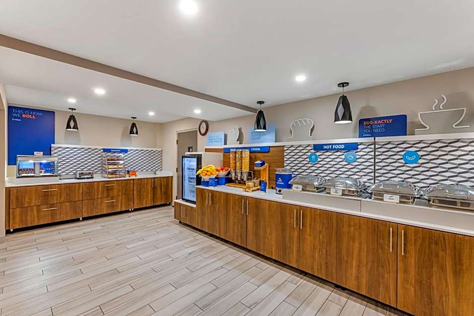 Holiday Inn Express Chicago-Downers Grove By IHG