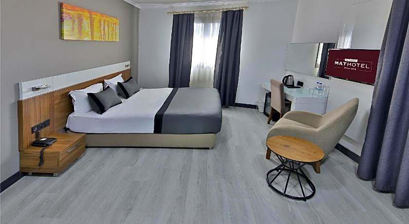 Buca Mat Hotel By Tahtali