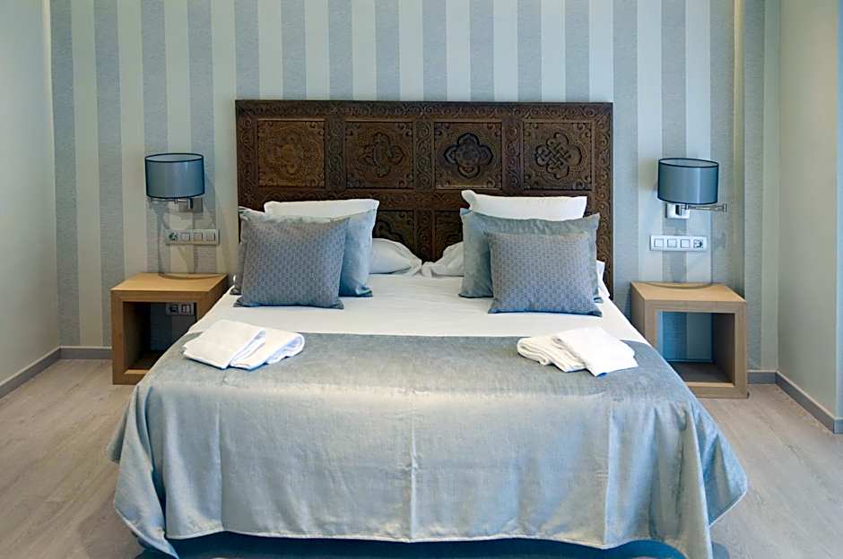 Serennia Exclusive Rooms