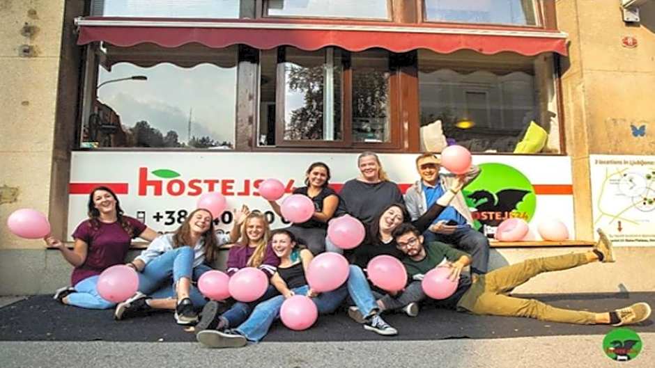 Hostel 24