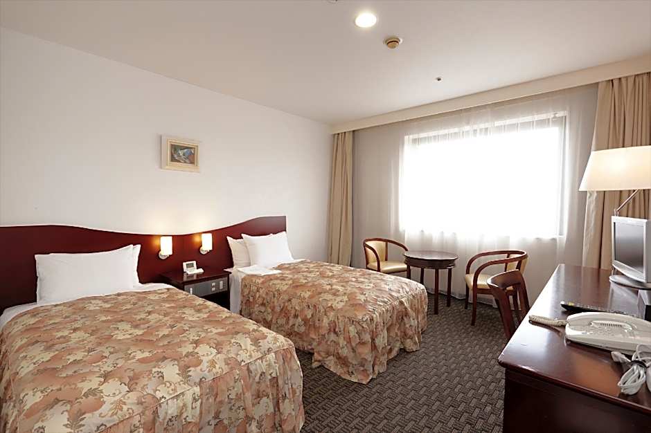 Hotel Fukushima Green Palace