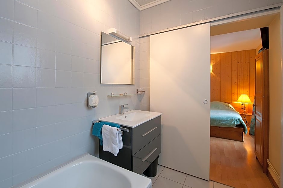 Hotel aux Deux Clefs