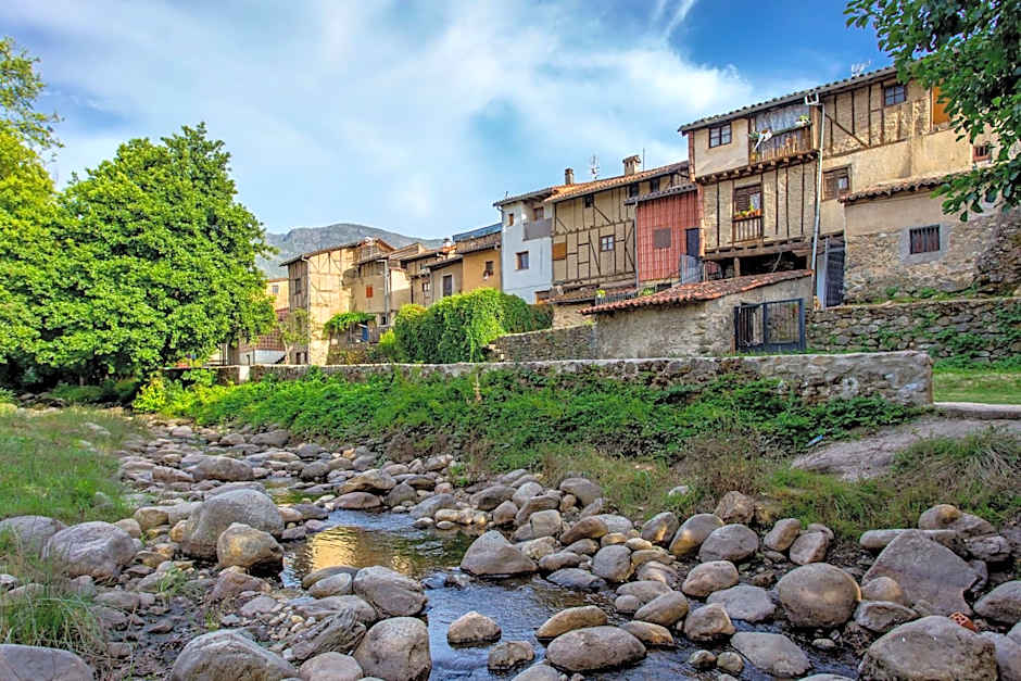 Hospedería Valle del Ambroz