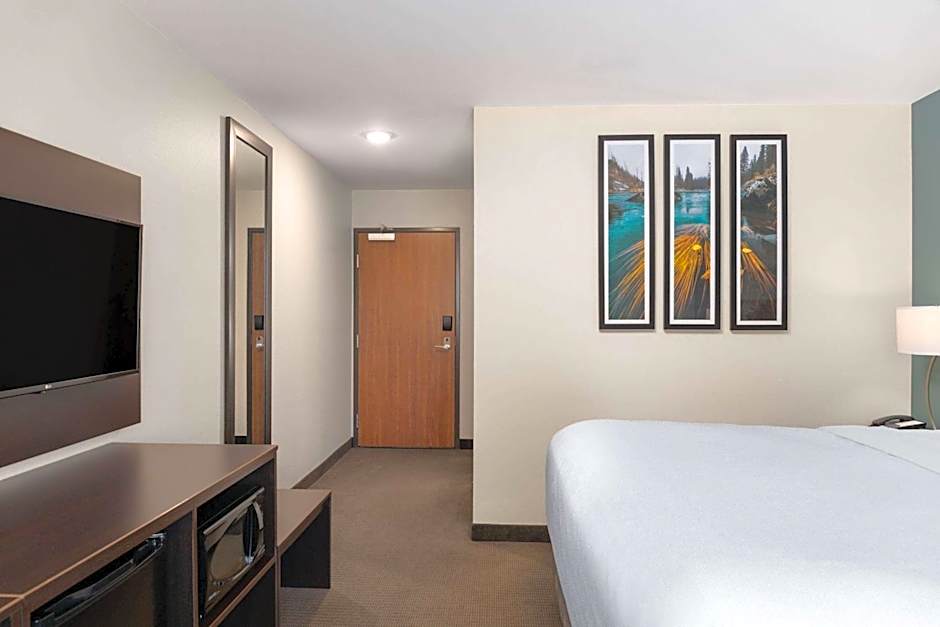 La Quinta Inn & Suites by Wyndham Wenatchee