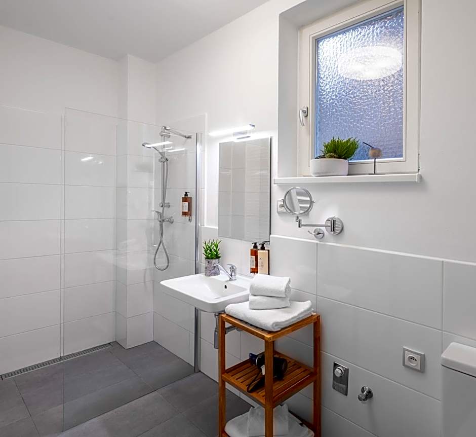 City Leaf Apartments