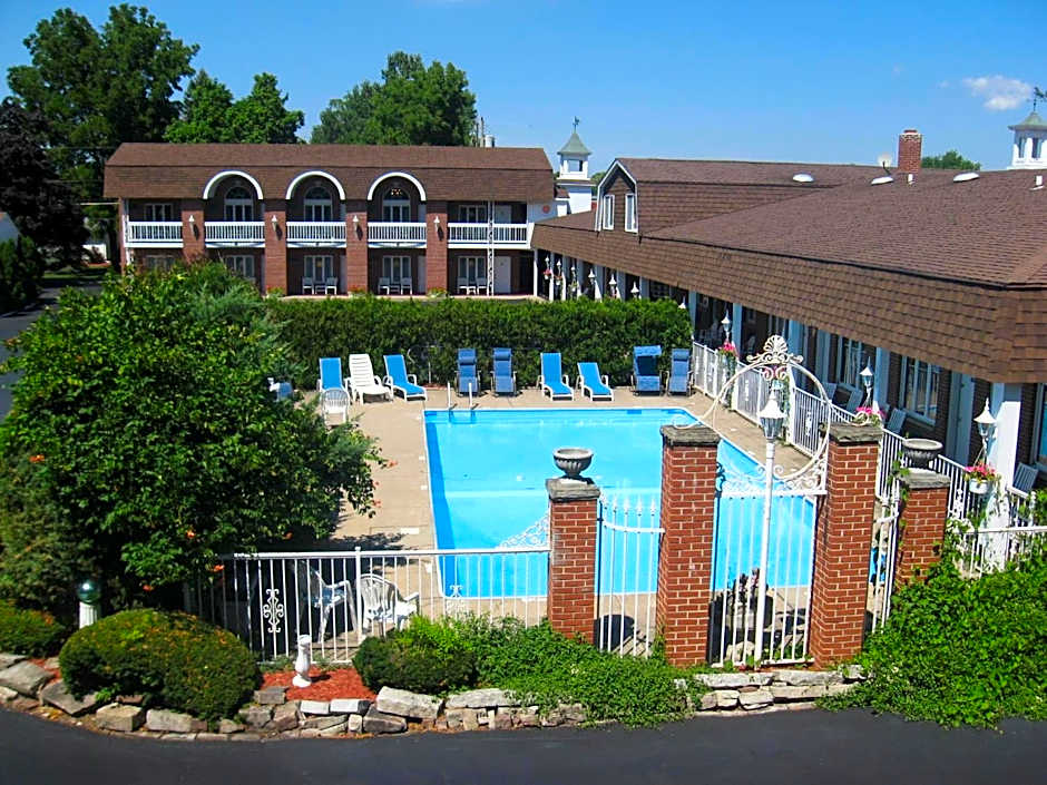 Lockport Inn and Suites
