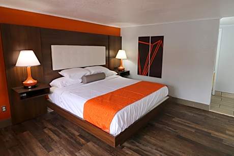 King Room - Mobility Access/Non-Smoking