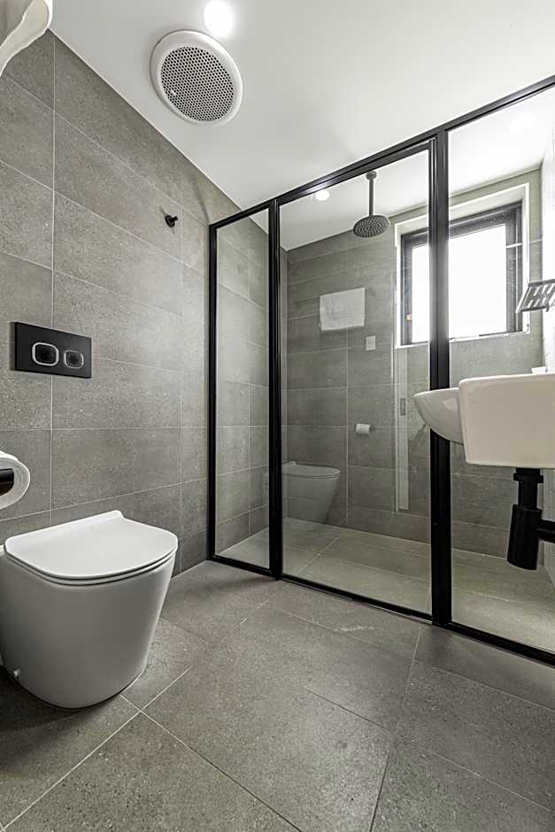 Comfort Hotel East Melbourne