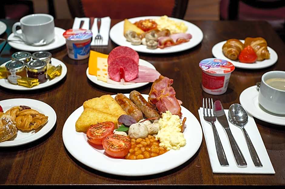 Frensham Pond Country House Hotel & Spa