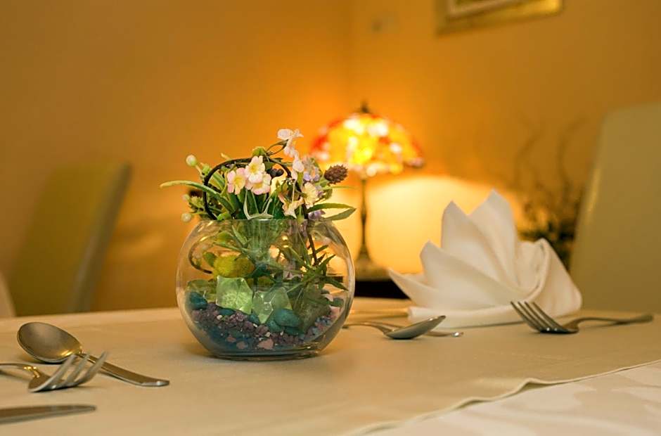Royal Suites