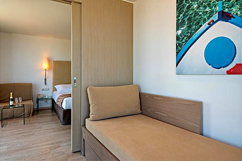 Kriti Beach Hotel
