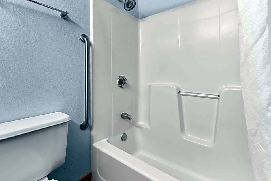 Best Western Holiday Manor