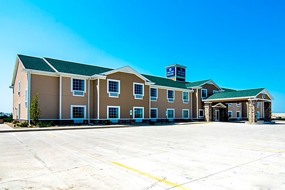 Cobblestone Hotel & Suites - Paxton