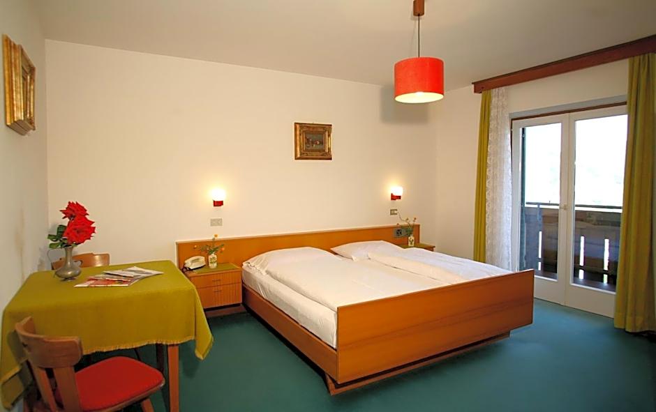 Photo 1 of 11 of Standard 1 Bedroom Apartment