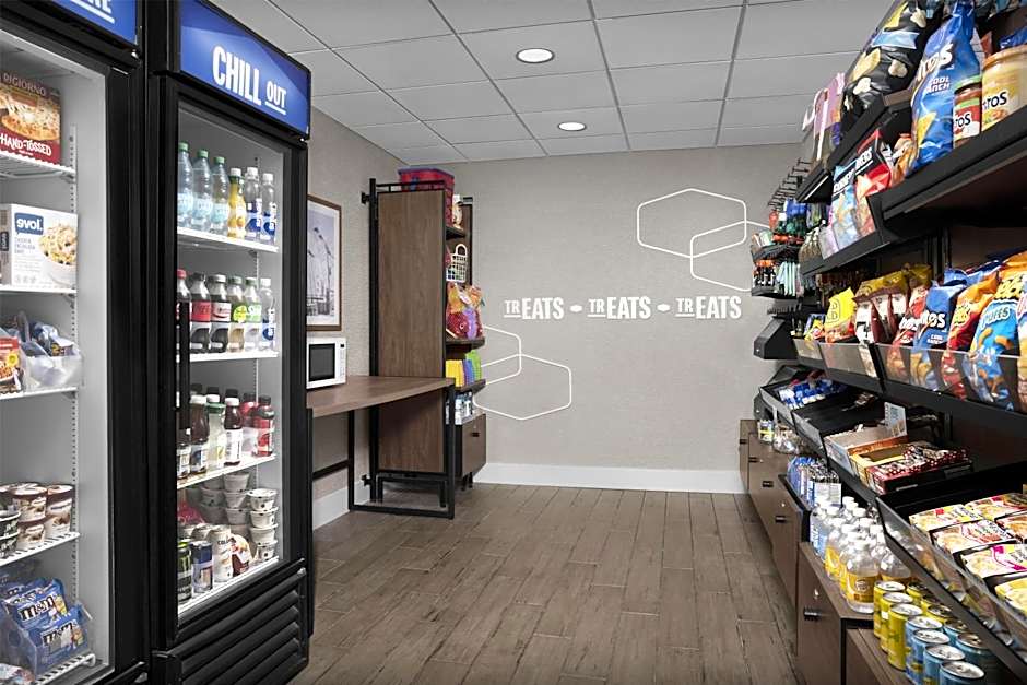 Hampton Inn & Suites Ocean City Bayfront-Convention Center