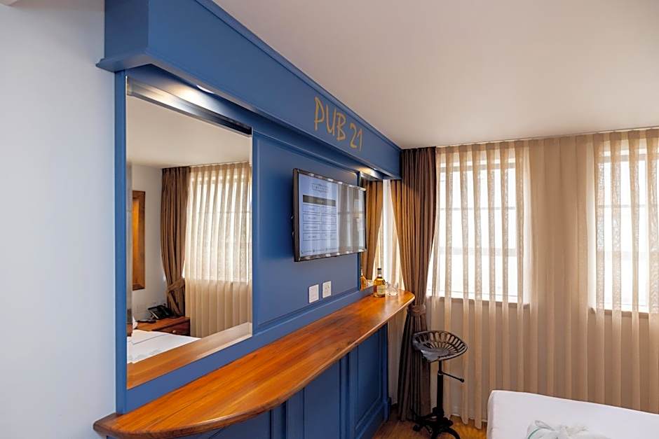 Limehouse Library Hotel