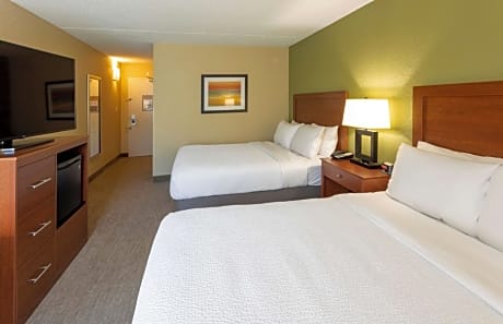 Suite with Two Queen Beds and Communication Assistance