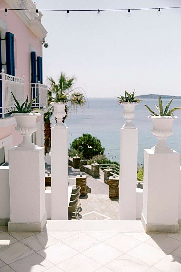 Aneroussa Beach Hotel