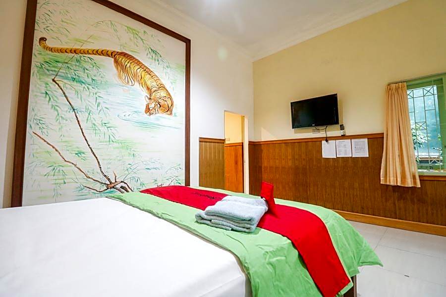 RedDoorz near Kartini Mall Lampung