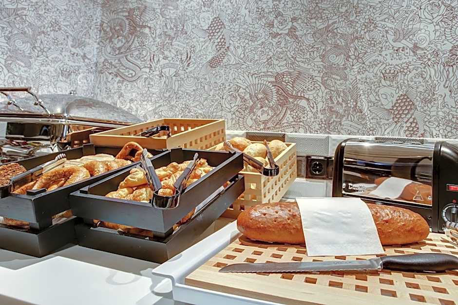 Vienna House Easy by Wyndham Hamburg