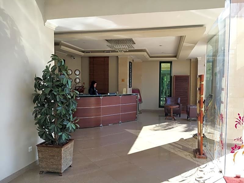 Times Square Suite Hotel