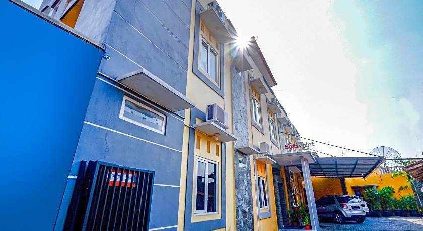 Hotel O Solo Point Guest House Syariah