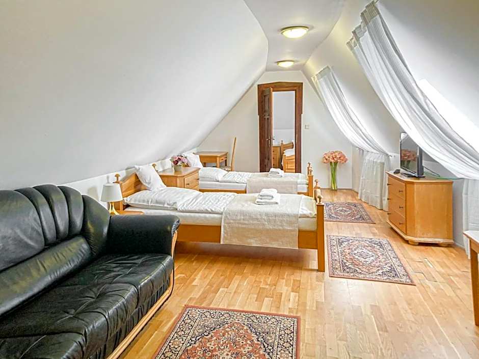 Hotel Salamander - Garni