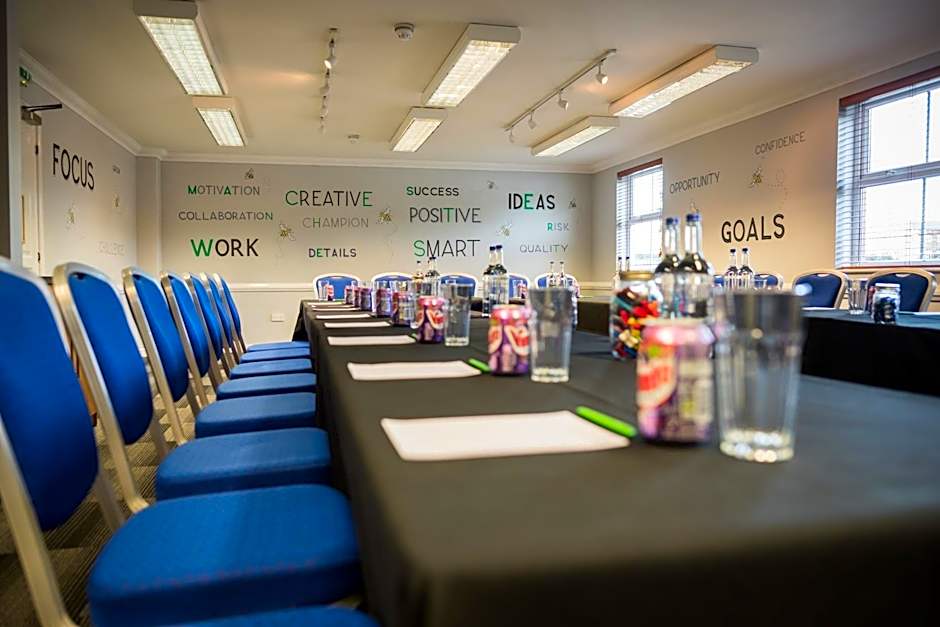 Holiday Inn Manchester West By IHG