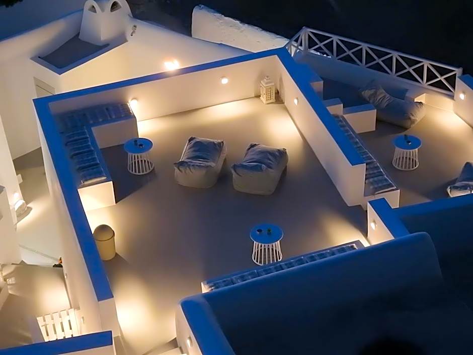 Golden Stone Santorini Suites