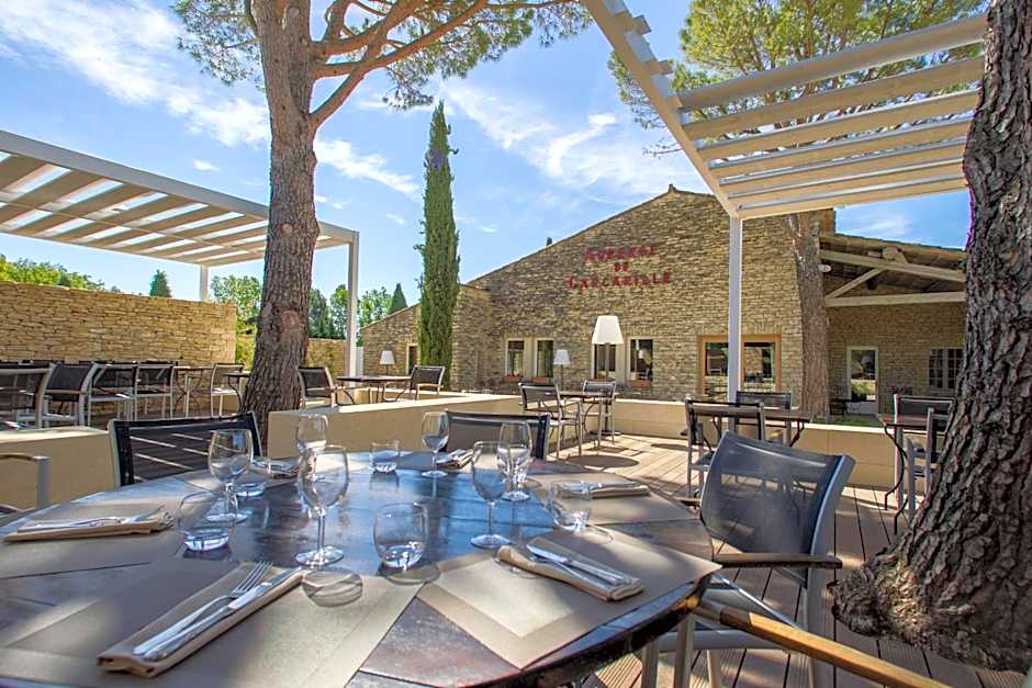 Hôtel Carcarille Restaurant Le C