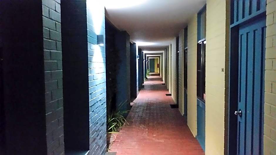 Dongara Hotel Motel