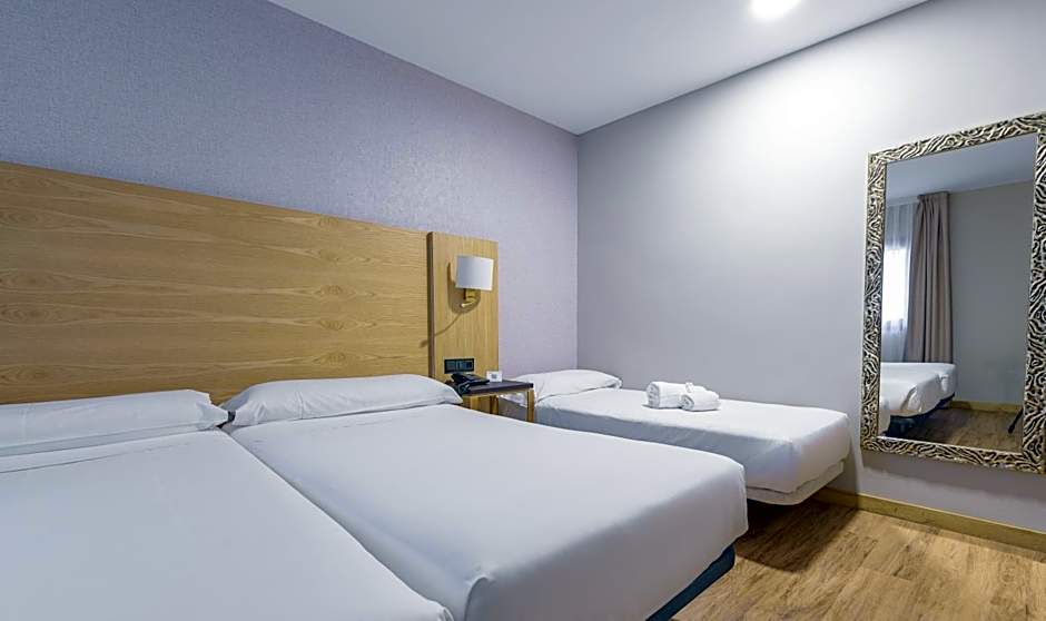 Hotel Zentral Mayoral