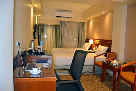 Omar El Khayam Al Minya Hotel