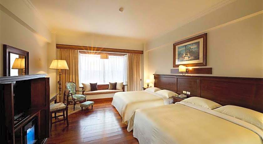 Shangrila Boutique Hotel