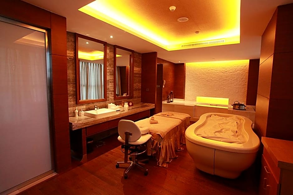 Howard Johnson Qinlu Plaza Yingtan