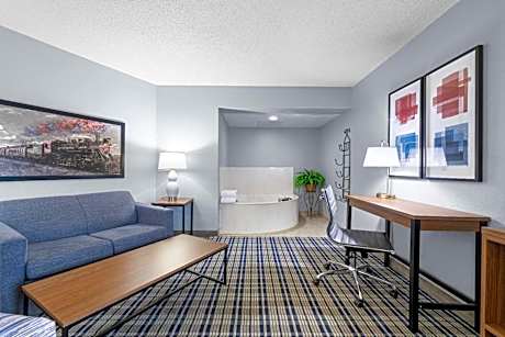 Honeymoon Suite - Non-Smoking