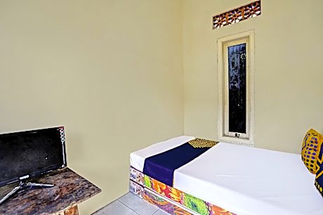 Single Room without Air Conditioning