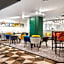 Holiday Inn Reading West By IHG