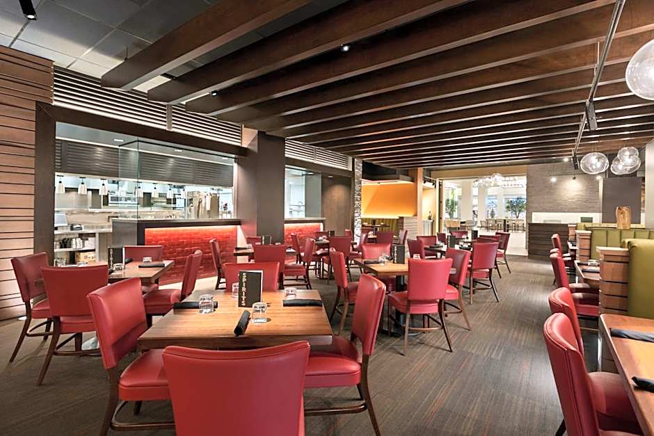 Embassy Suites By Hilton Denton Convention Center