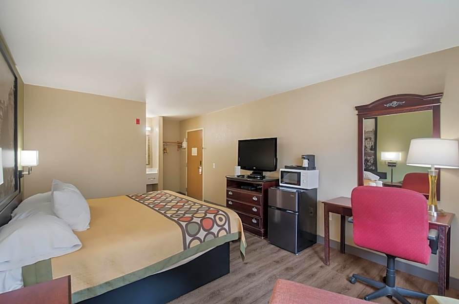 Red Carpet Inn-Indian Head