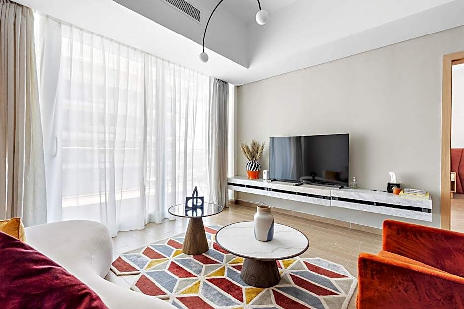 Silkhaus Luxury 1BDR Yas Island with Beach Access