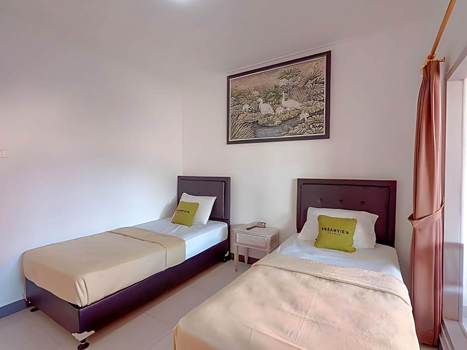 Urbanview Hotel Rasa Sayang Inn Tanjung Benoa Bali