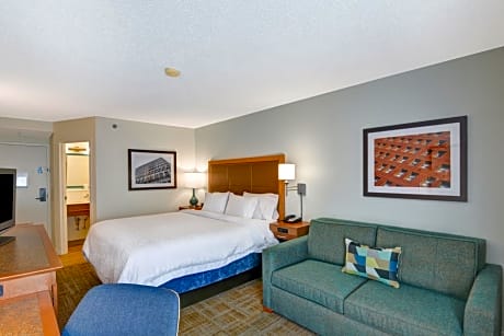 King Room with Sofa Bed and Study - Non-Smoking