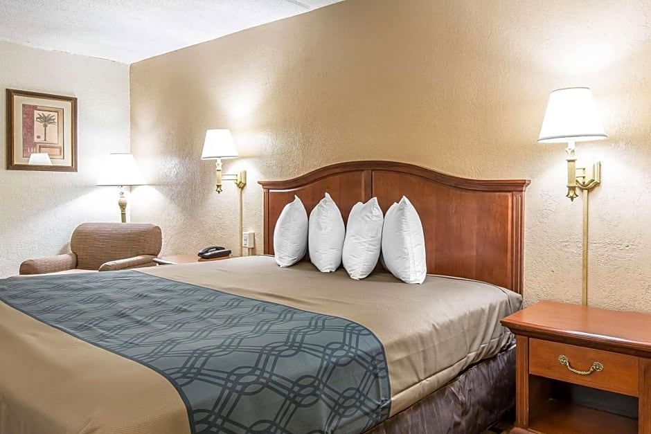 Econo Lodge Midtown