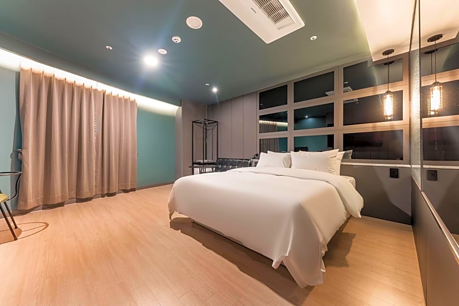 Brown Dot Hotel Seosan