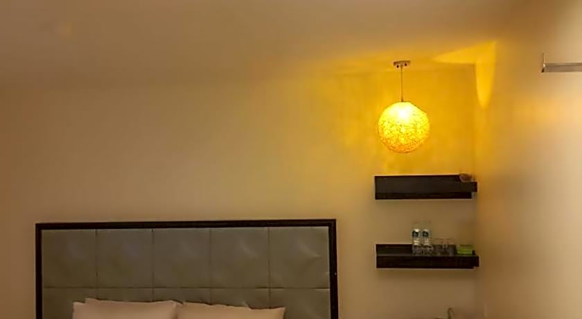 M Season Boutique Hotel