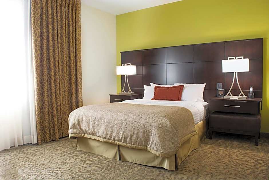 Staybridge Suites Chihuahua By IHG